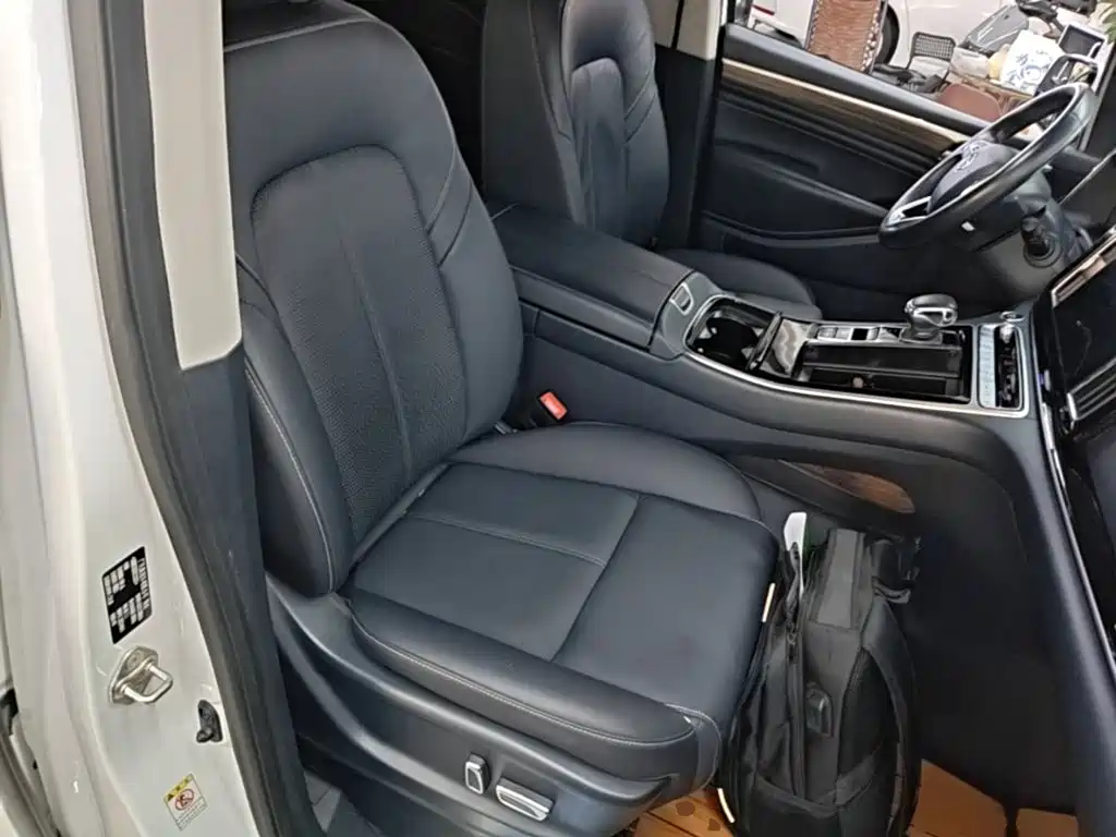 GAC Motor Trumpchi M8 — фото 25