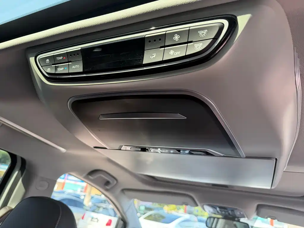 GAC Motor Trumpchi M8 — фото 7