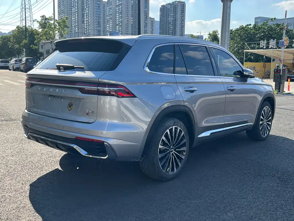 Geely Xingyue L — фото 8