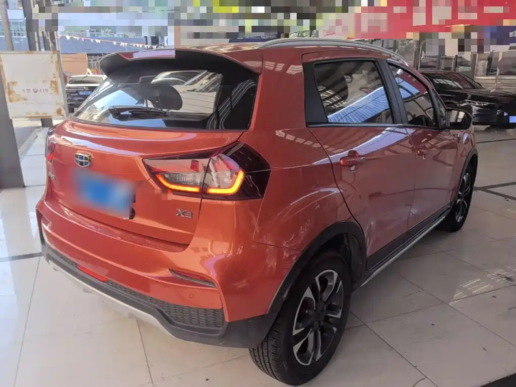 Geely Vision X3 — фото 7