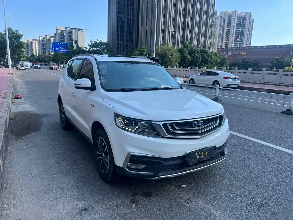 Geely Vision X6 — фото 3