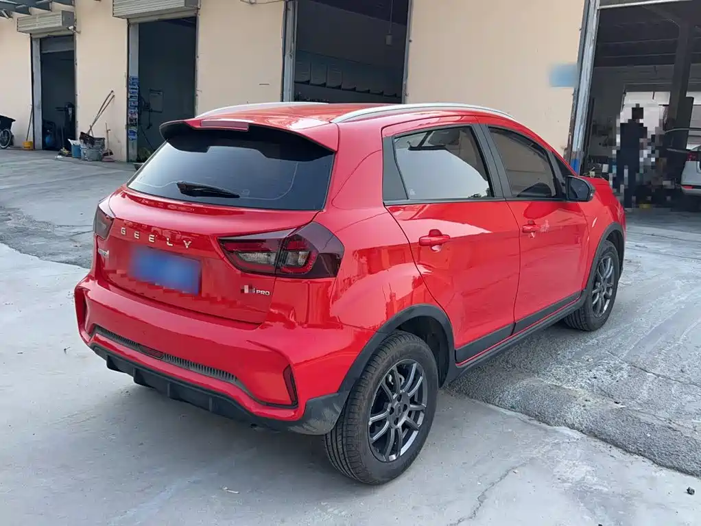 Geely Vision X3 — фото 26