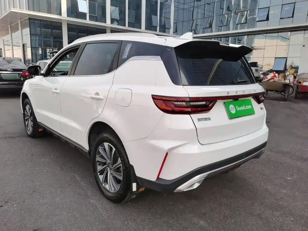 Geely Vision X6 — фото 5