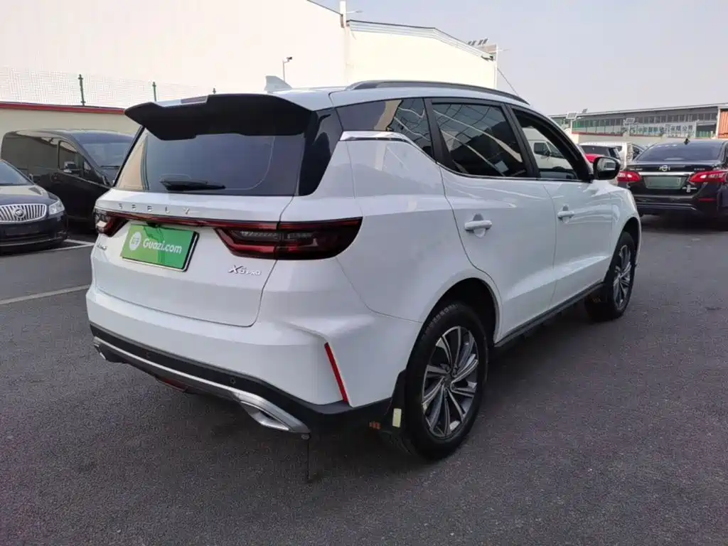 Geely Vision X6 — фото 7
