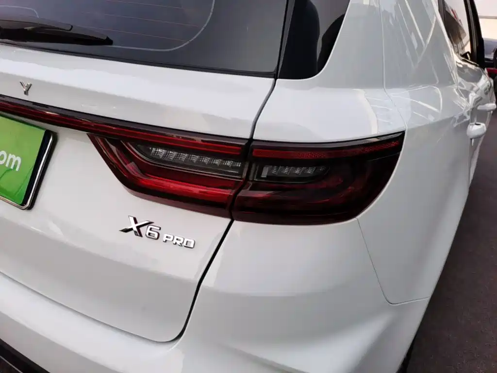 Geely Vision X6 — фото 8