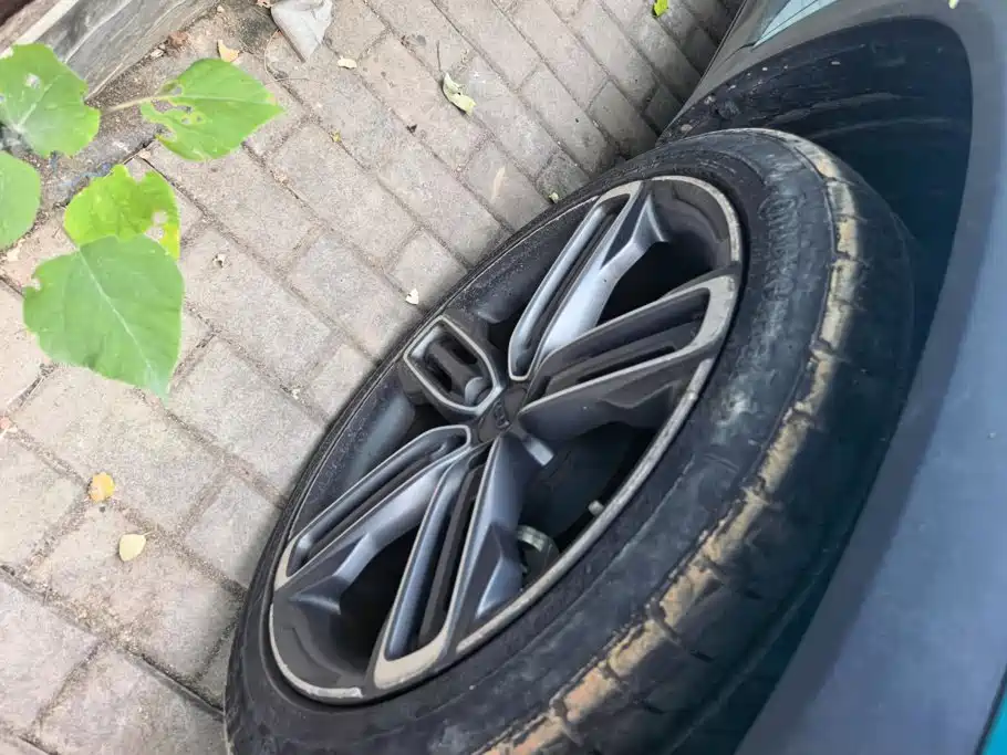 Geely Icon — фото 6