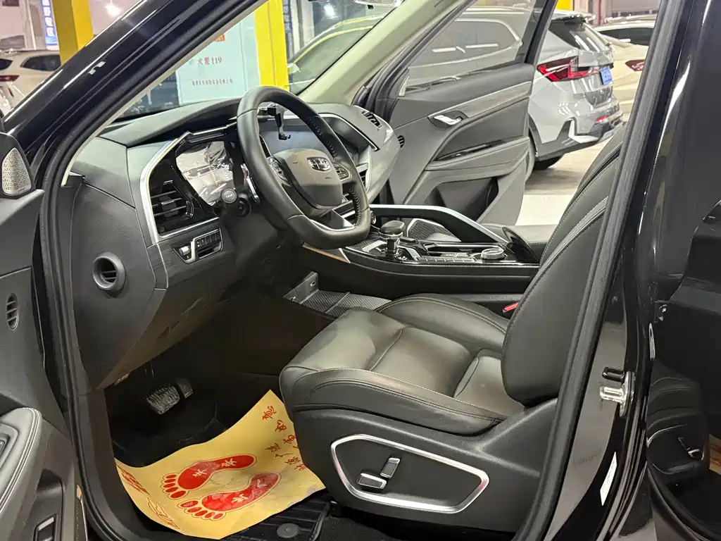 Geely Xingyue — фото 11