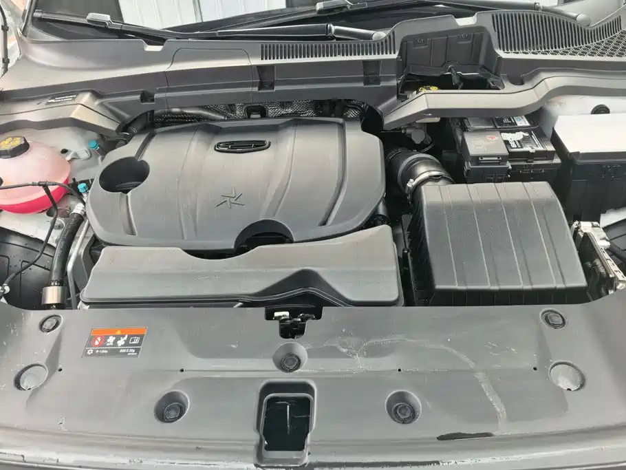 Geely Icon — фото 10