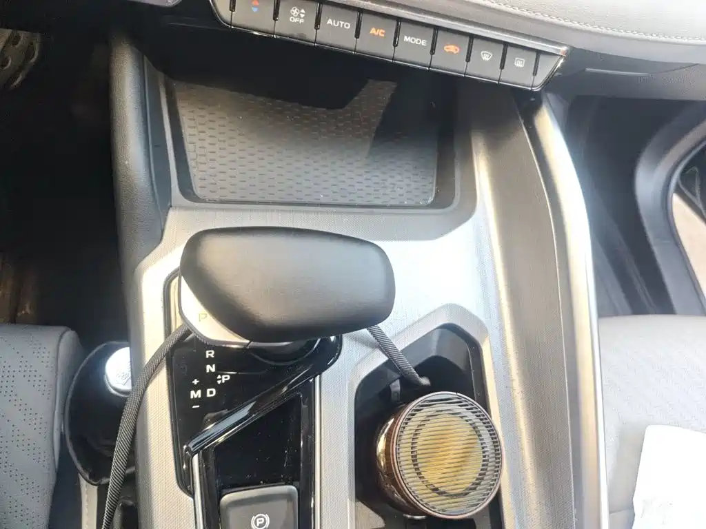 Geely Xingrui — фото 10
