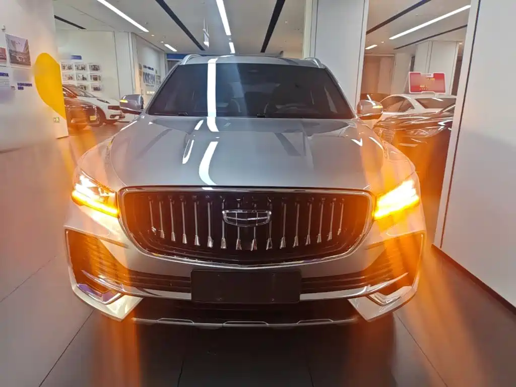 Geely Xingyue L — фото 3