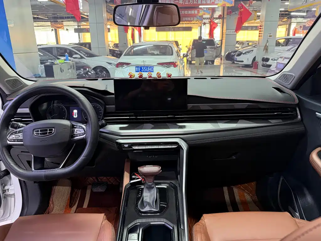 Geely Vision X6 — фото 4