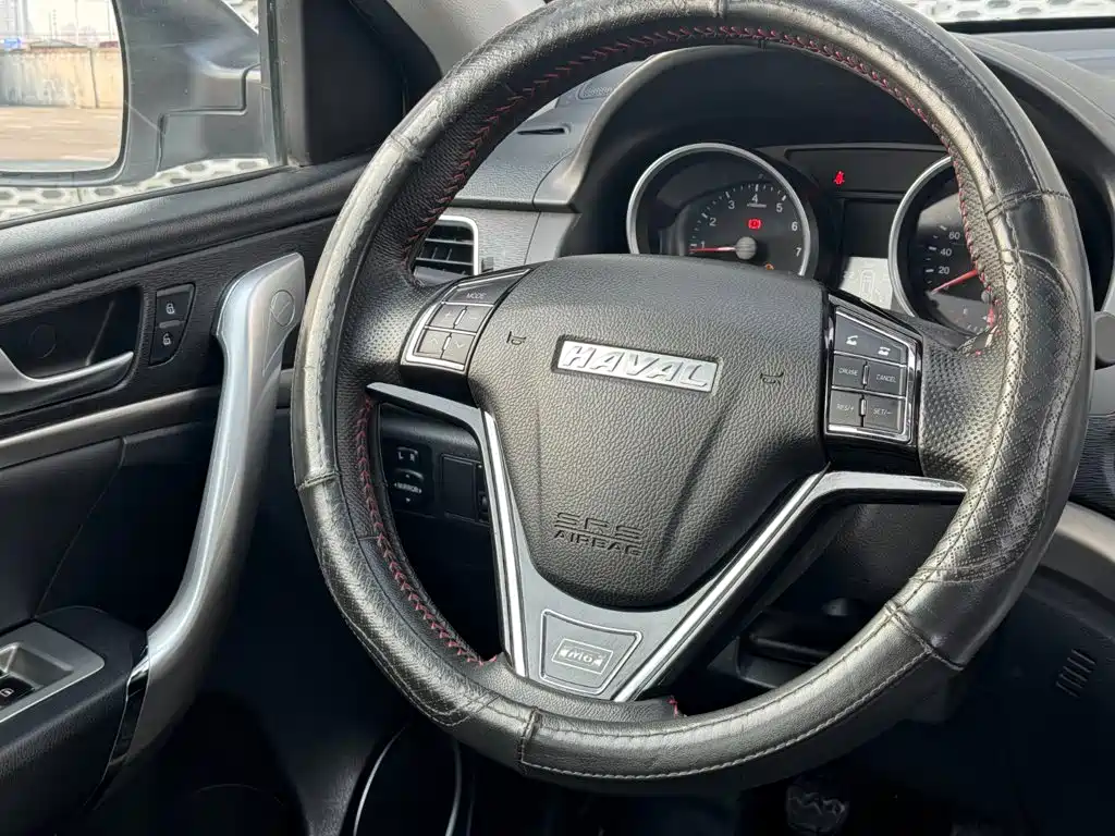 Haval M6 — фото 18