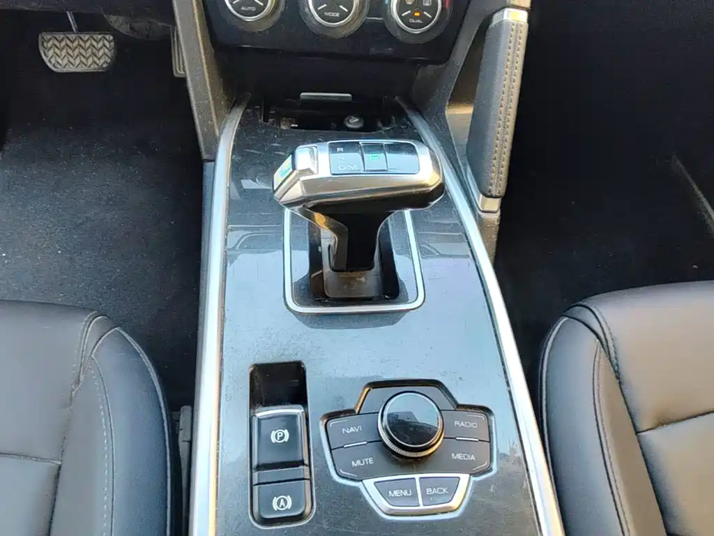 Haval H6 — фото 14