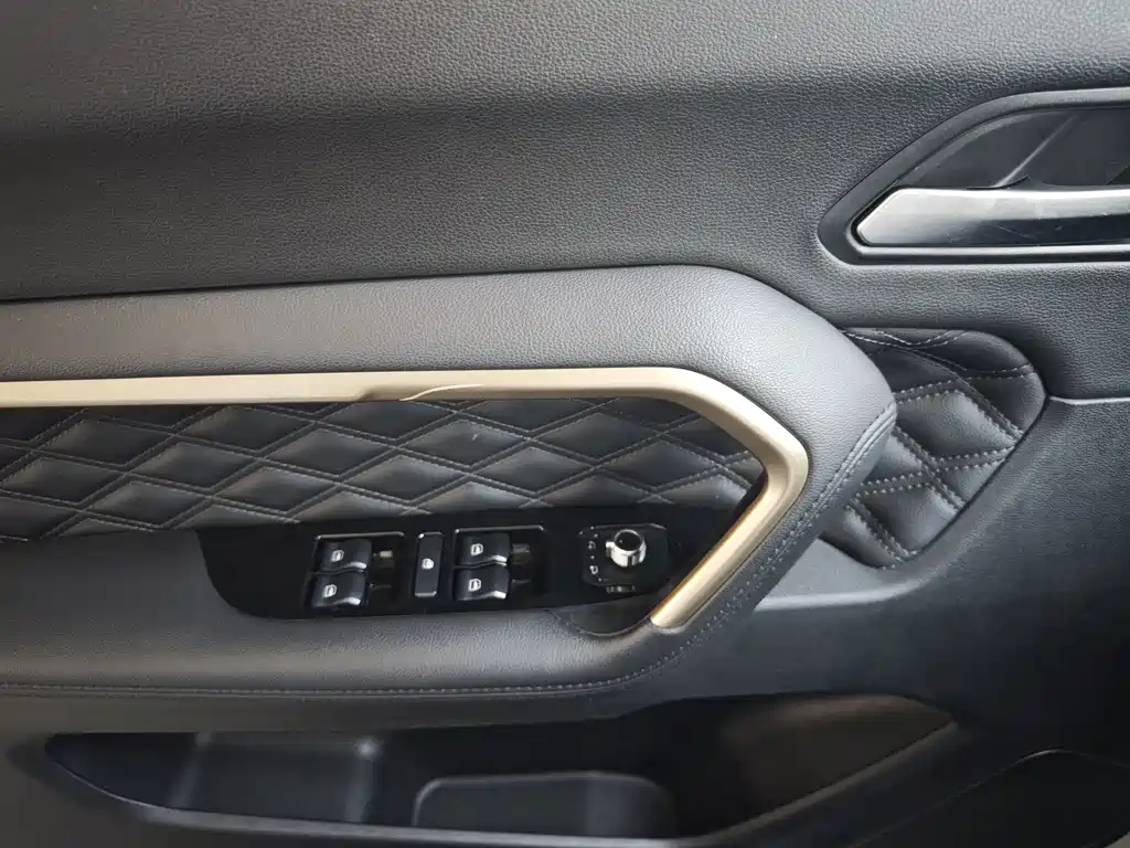 Haval H6 — фото 11