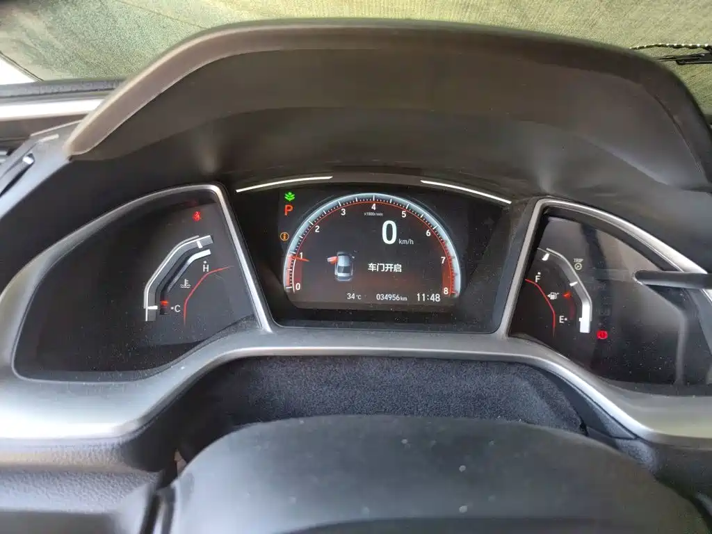 Honda Civic — фото 14