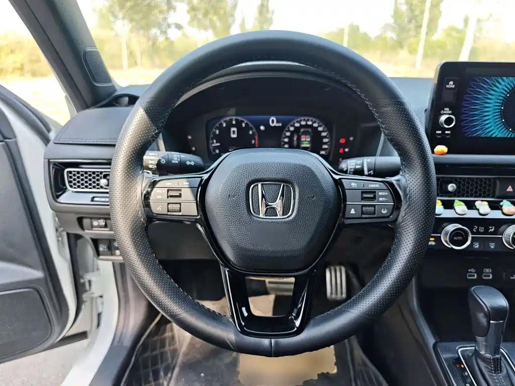 Honda Civic — фото 11