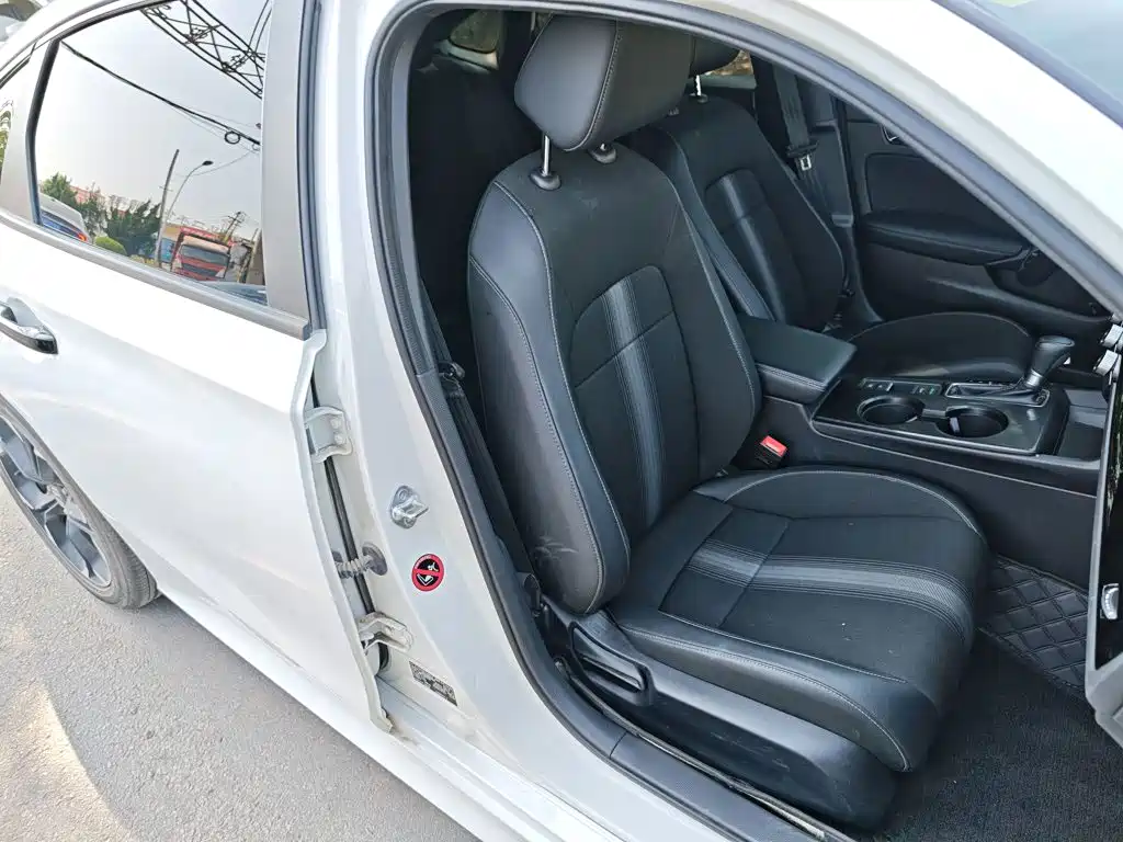 Honda Civic — фото 25