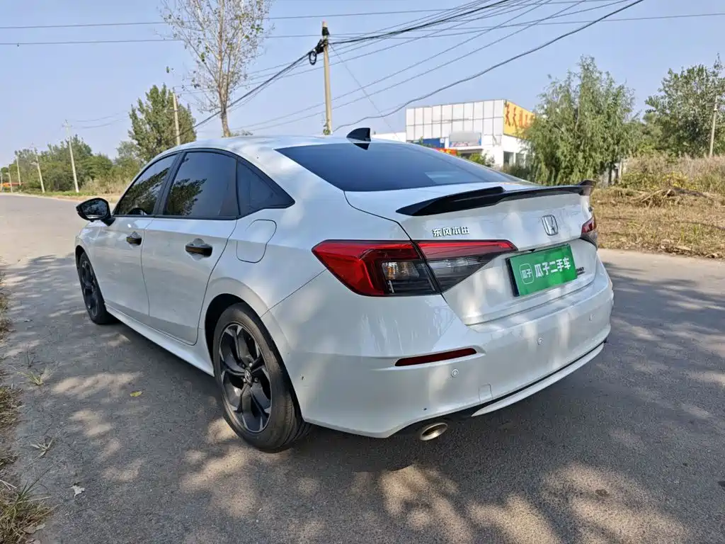 Honda Civic — фото 5