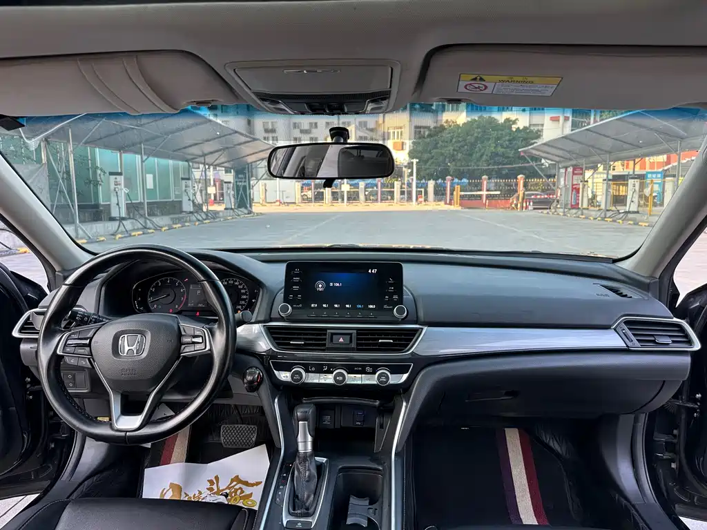 Honda Inspire — фото 11