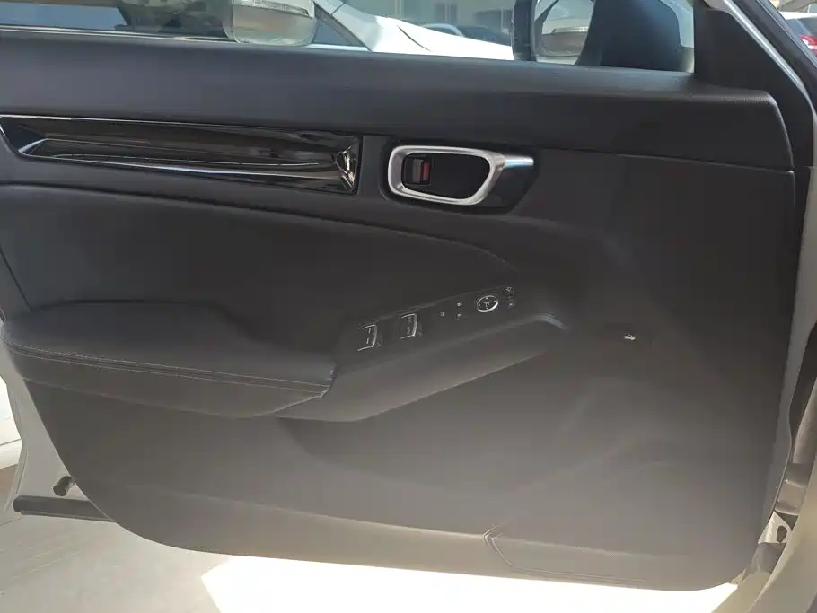 Honda Civic — фото 7