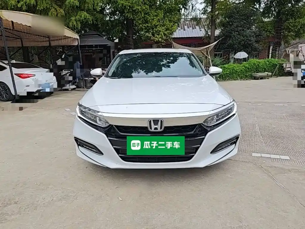 Honda Accord — фото 3