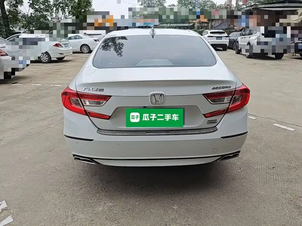 Honda Accord — фото 6