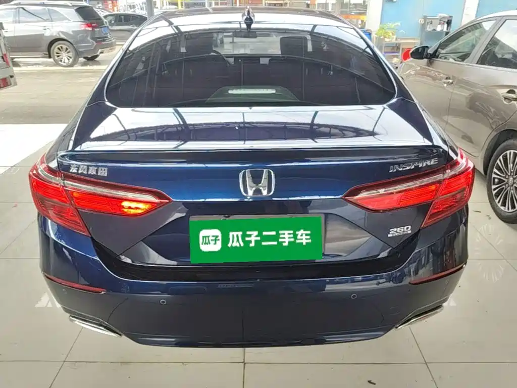 Honda Inspire — фото 6
