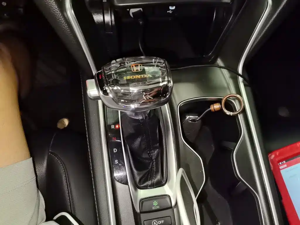 Honda Accord — фото 14