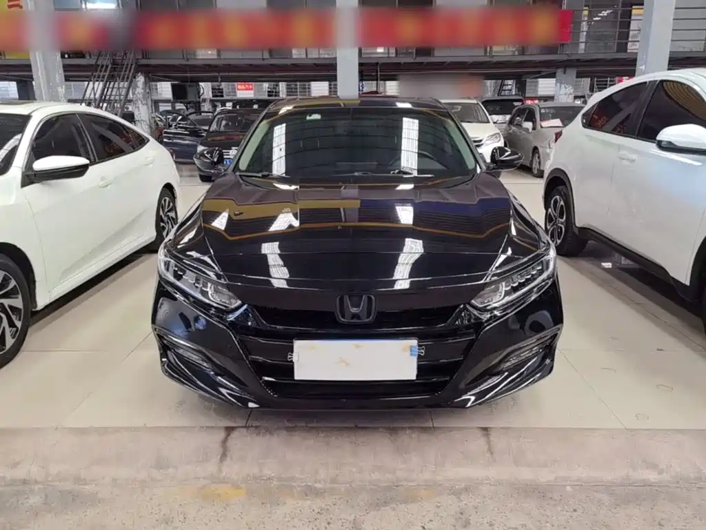 Honda Accord — фото 3