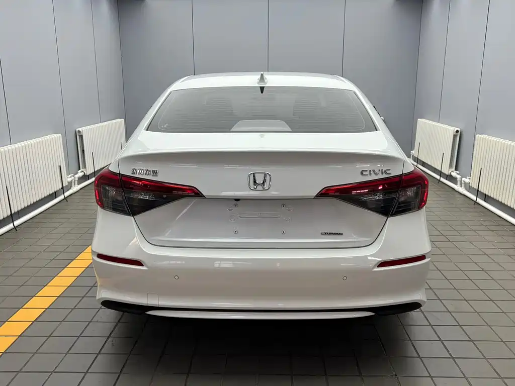 Honda Civic — фото 5