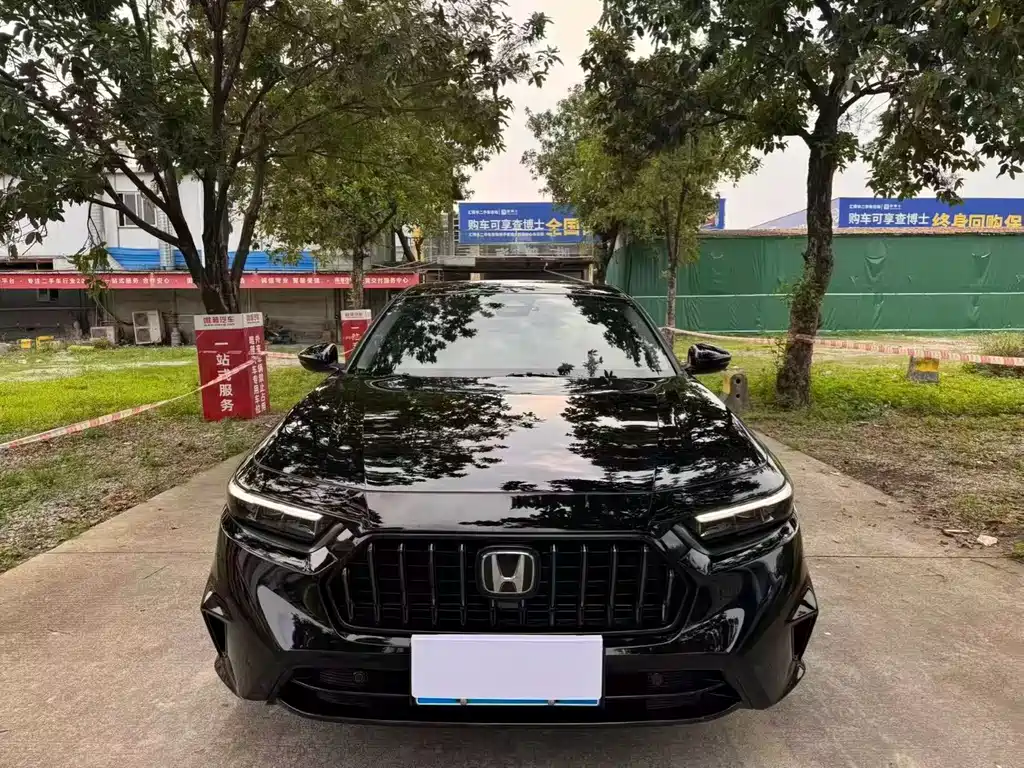 Honda Inspire — фото 2