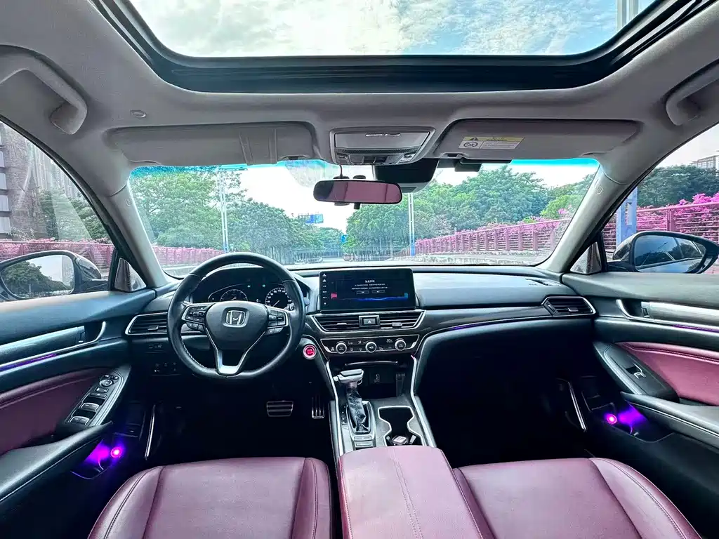 Honda Accord — фото 19