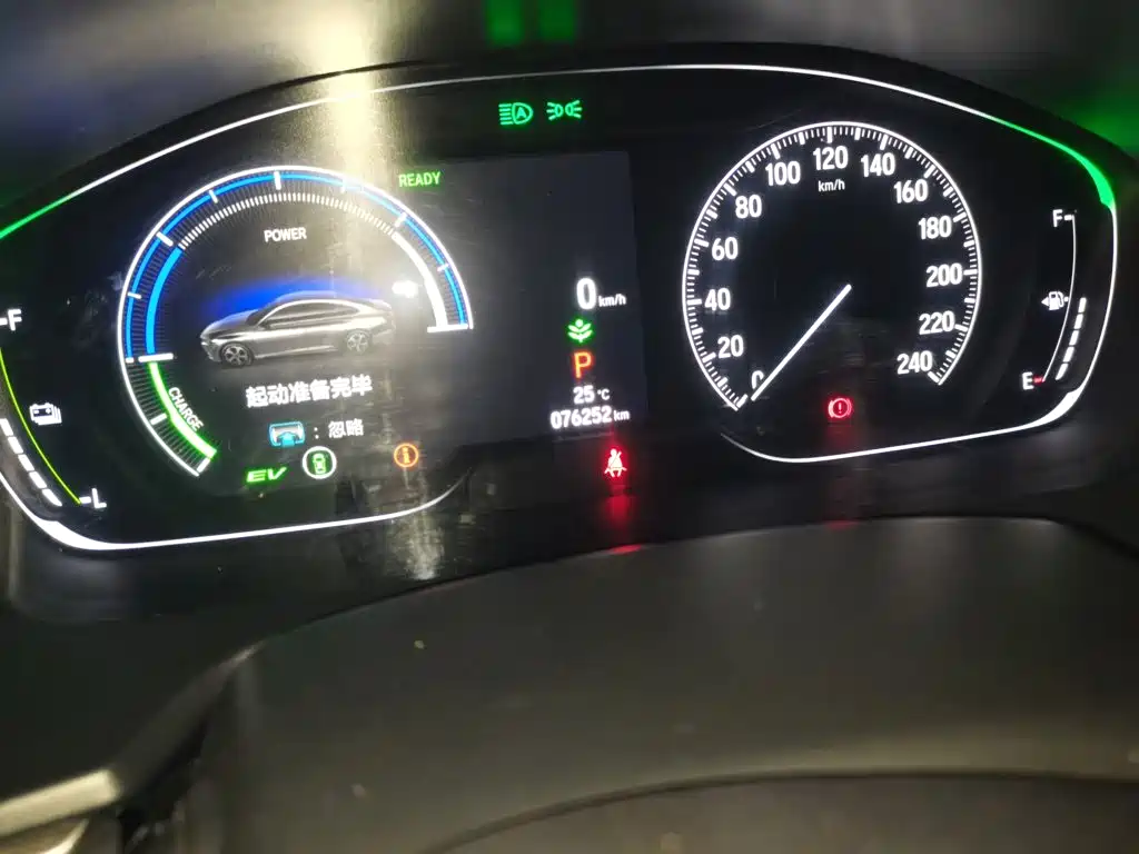 Honda Accord — фото 13