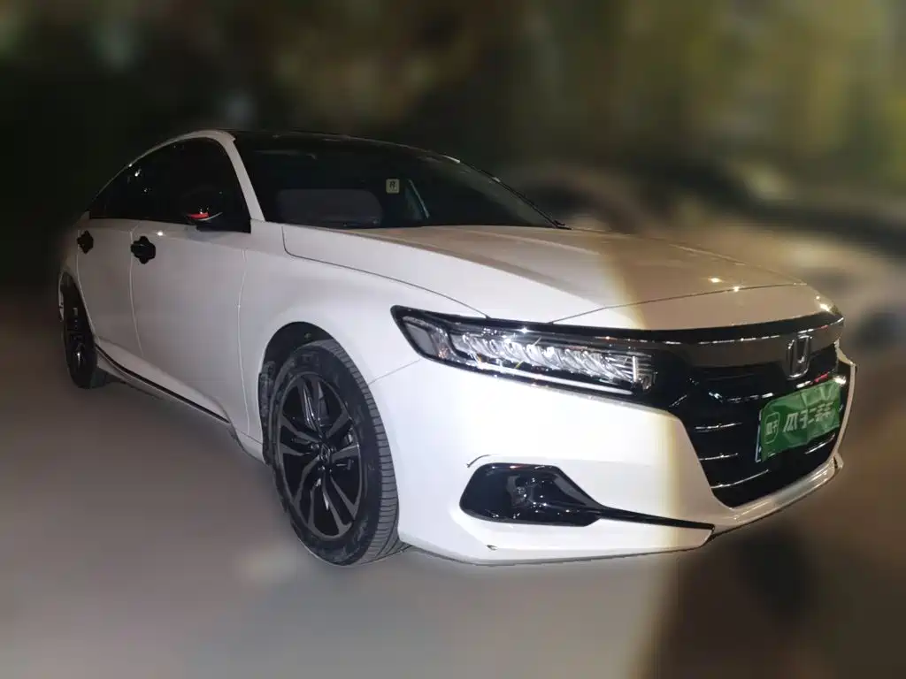 Honda Accord — фото 3