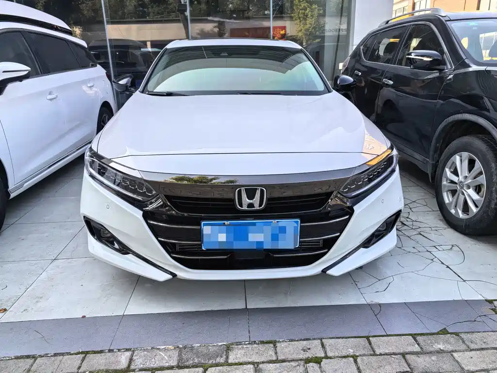 Honda Accord — фото 2