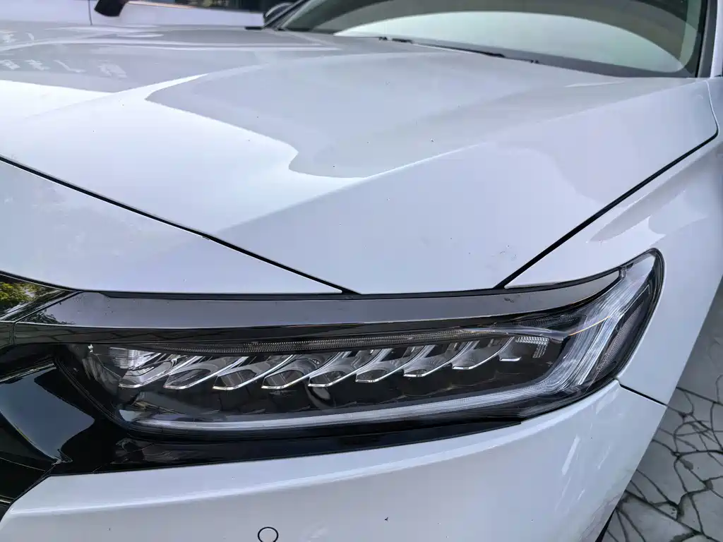Honda Accord — фото 4