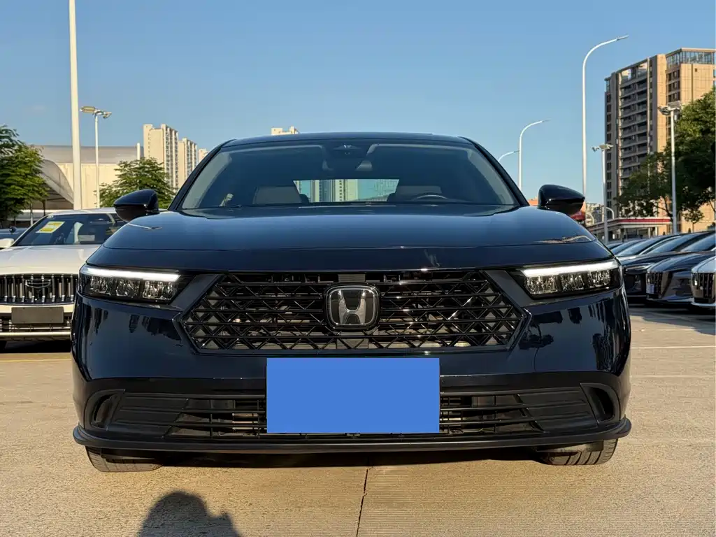 Honda Accord — фото 2