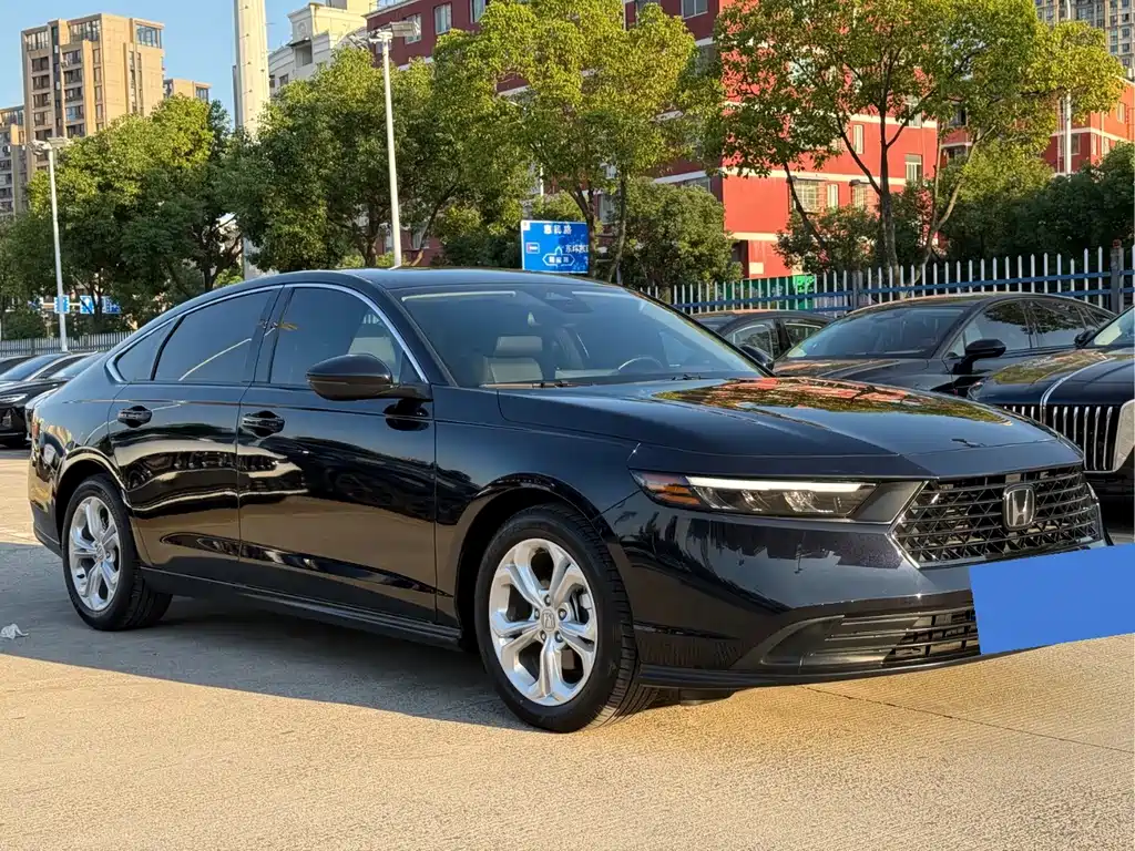 Honda Accord — фото 3