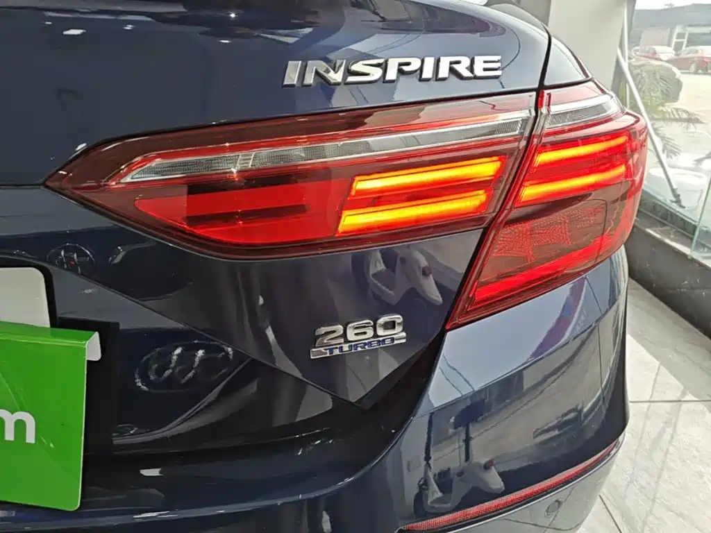Honda Inspire — фото 8