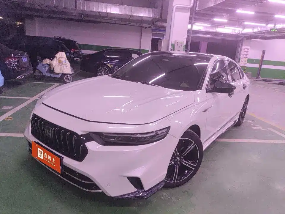 Honda Inspire — фото 15
