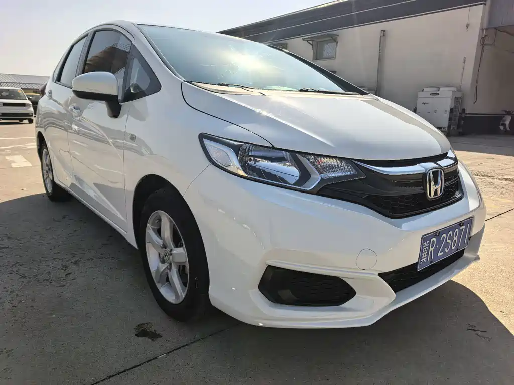 Honda Fit — фото 3