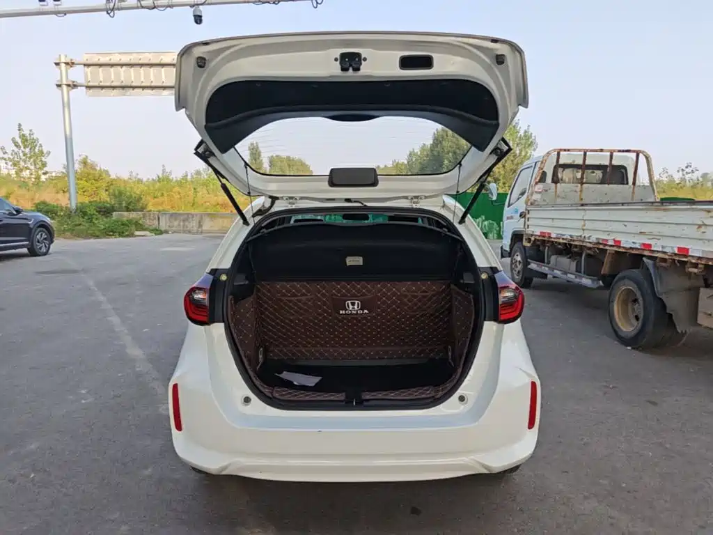 Honda Fit — фото 19