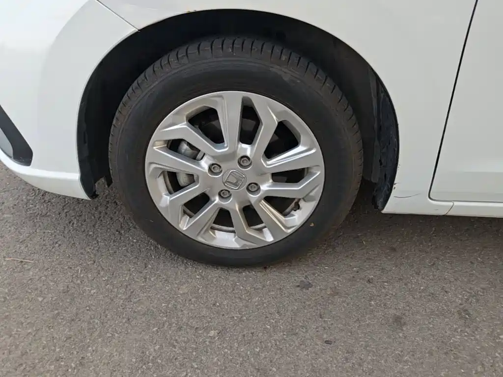 Honda Fit — фото 23