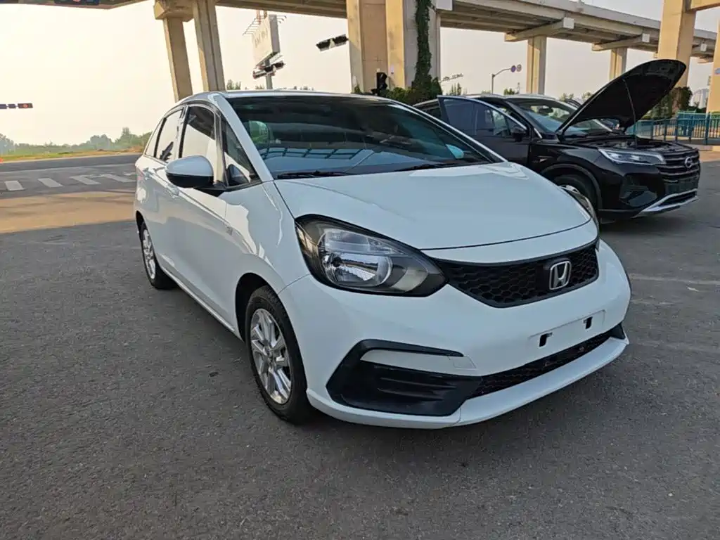 Honda Fit — фото 4