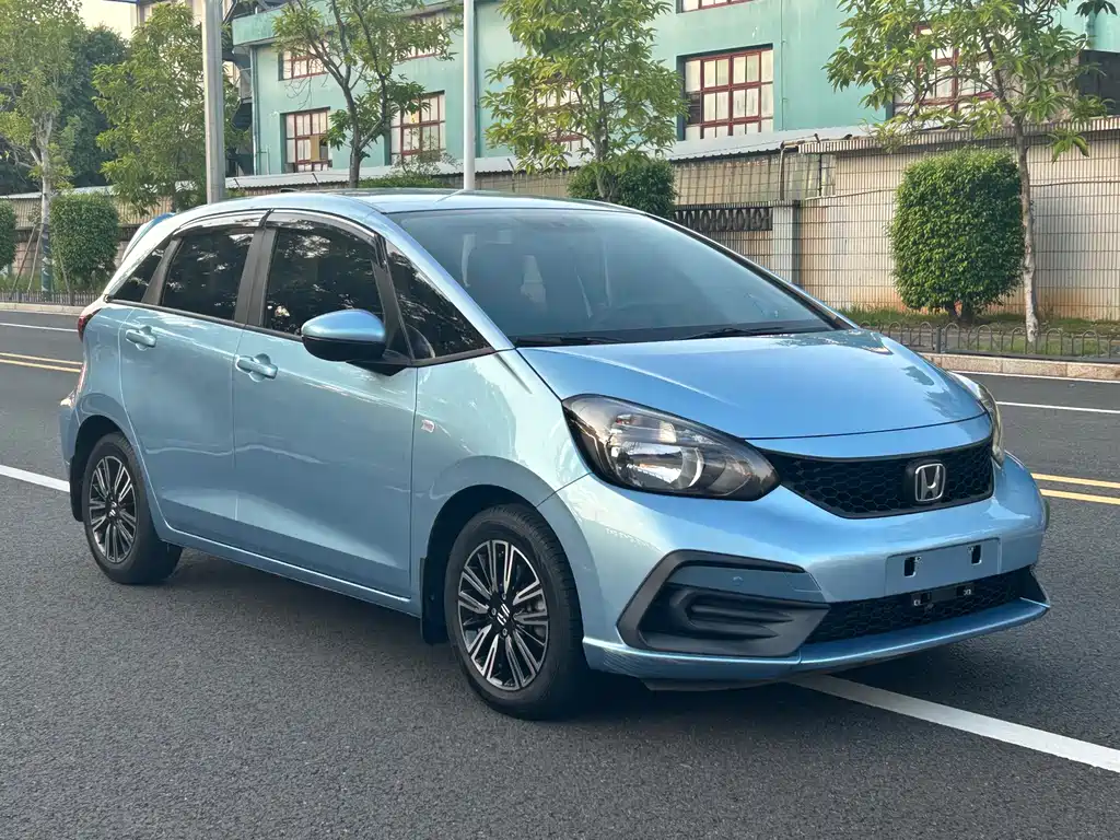Honda Fit — фото 3