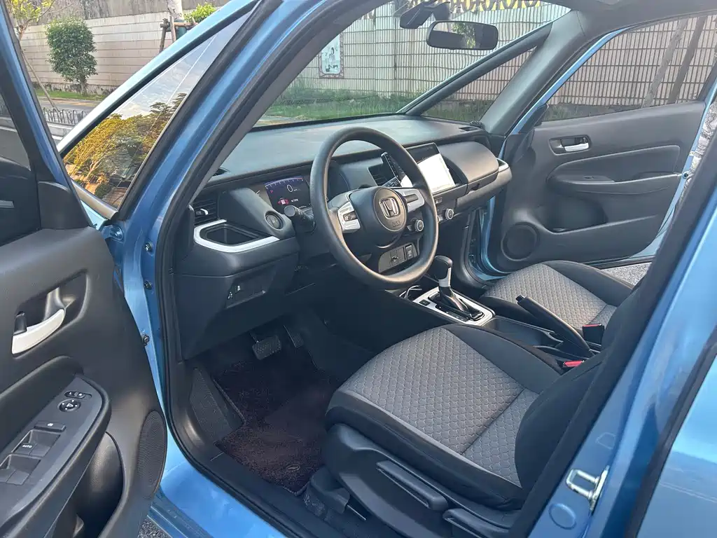 Honda Fit — фото 4