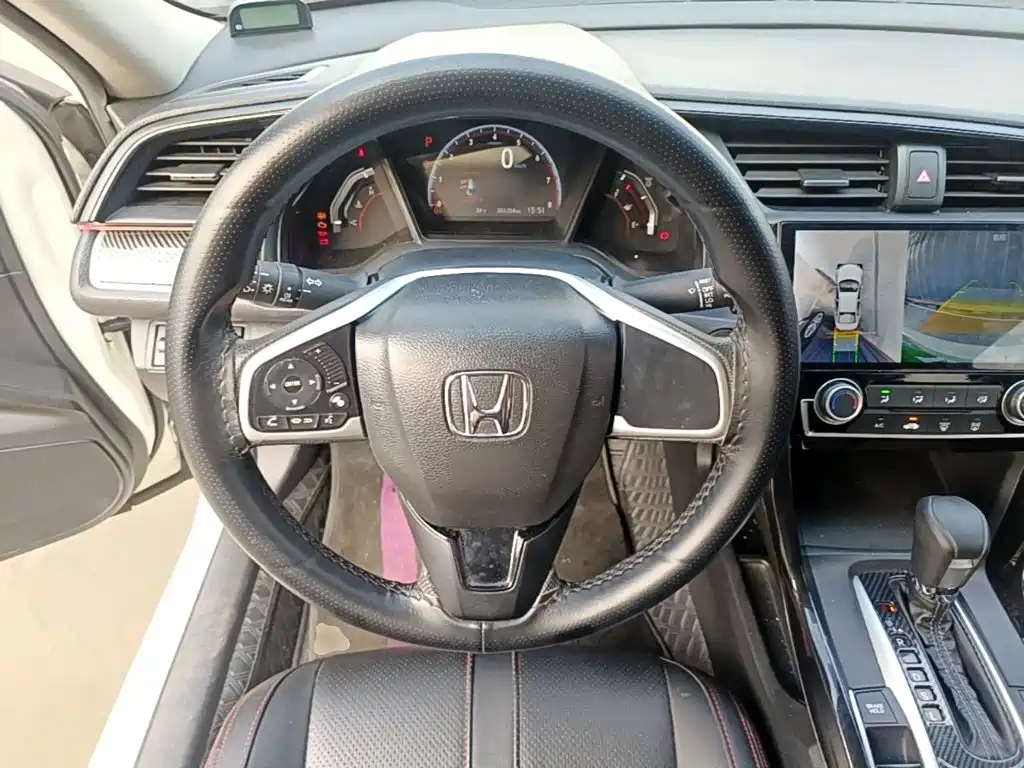 Honda Civic — фото 11