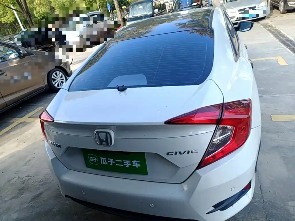 Honda Civic — фото 6