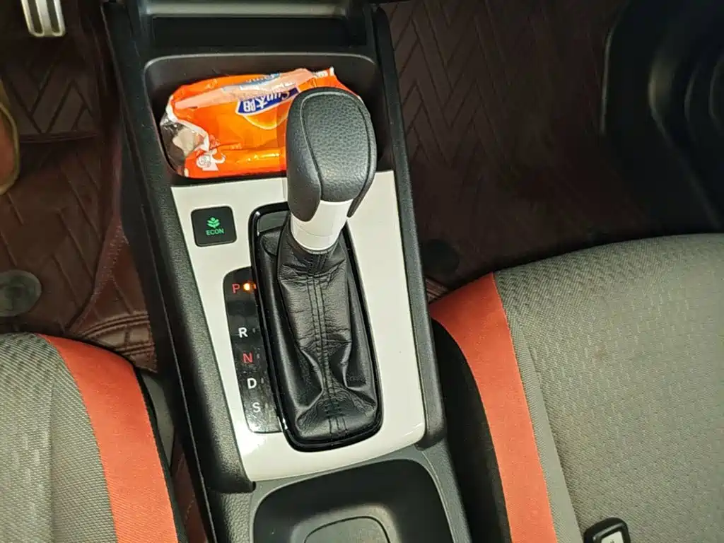 Honda Fit — фото 14