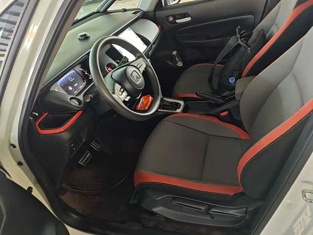 Honda Fit — фото 15